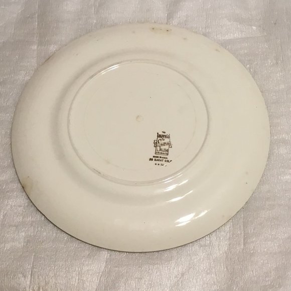 Vintage 23 karat gold porcelain plate of Victorian women by Salem China Co. - Picture 4 of 5